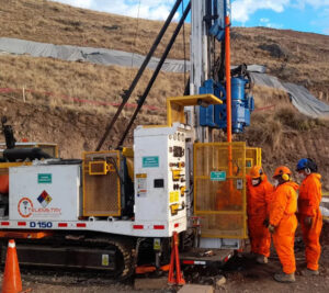 INSTALACIÓN DE TUBERÍAS INCLINOMÉTRICAS EN PRESAS DE RELAVES DE MINERÍA.