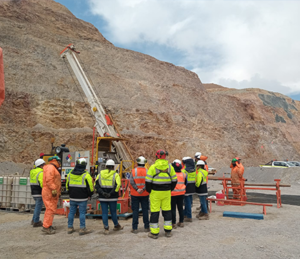 PERFORACIÓN E INSTALACIÓN DE INSTRUMENTACIÓN GEOTÉCNICA PARA MINERÍA