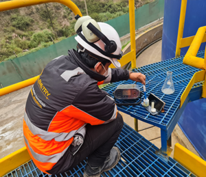 SERVICIO DE EVALUACIÓN Y MONITOREO DE LA CALIDAD DEL AGUA CON SONDAS MULTIPARÁMETRO